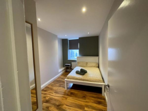 Stunning Luxury One Bedroom Serviced Apartment - Central London